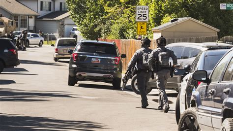 Search continues for suspect in SWAT standoff
